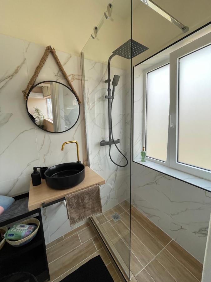 Cozy Apartment In Heart Athens Near Metro Fix 100M Eksteriør billede