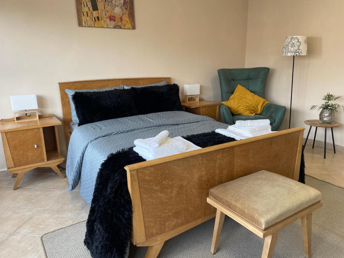 Cozy Apartment In Heart Athens Near Metro Fix 100M Eksteriør billede